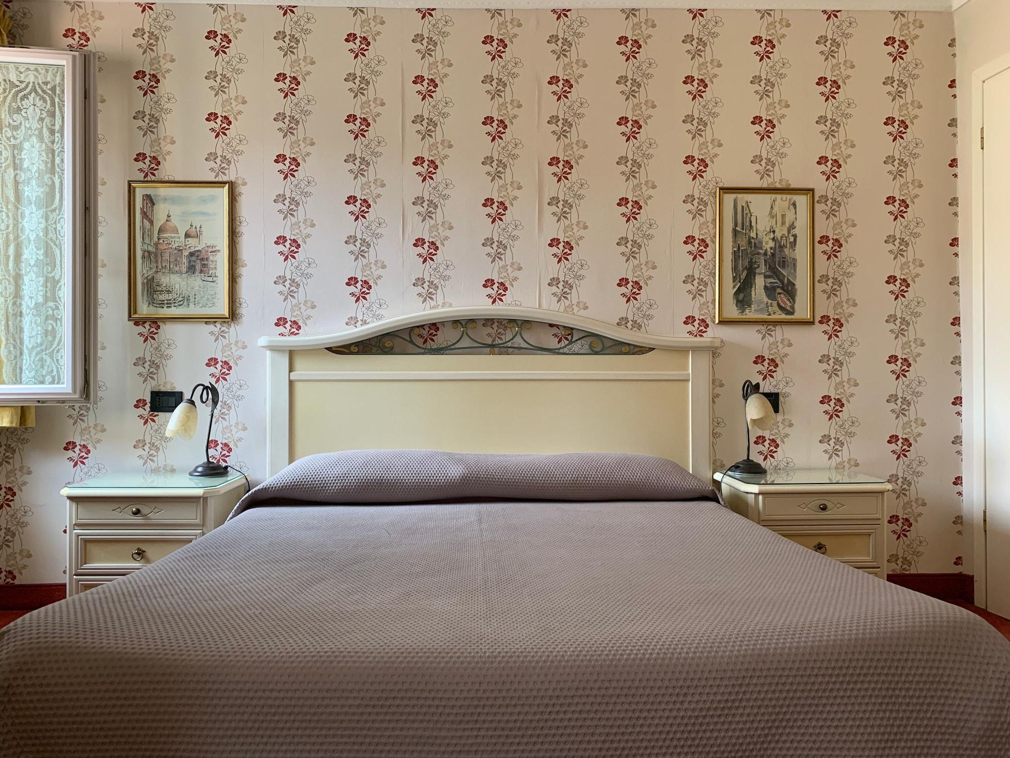 Al Campaniel Bed and breakfast 2*