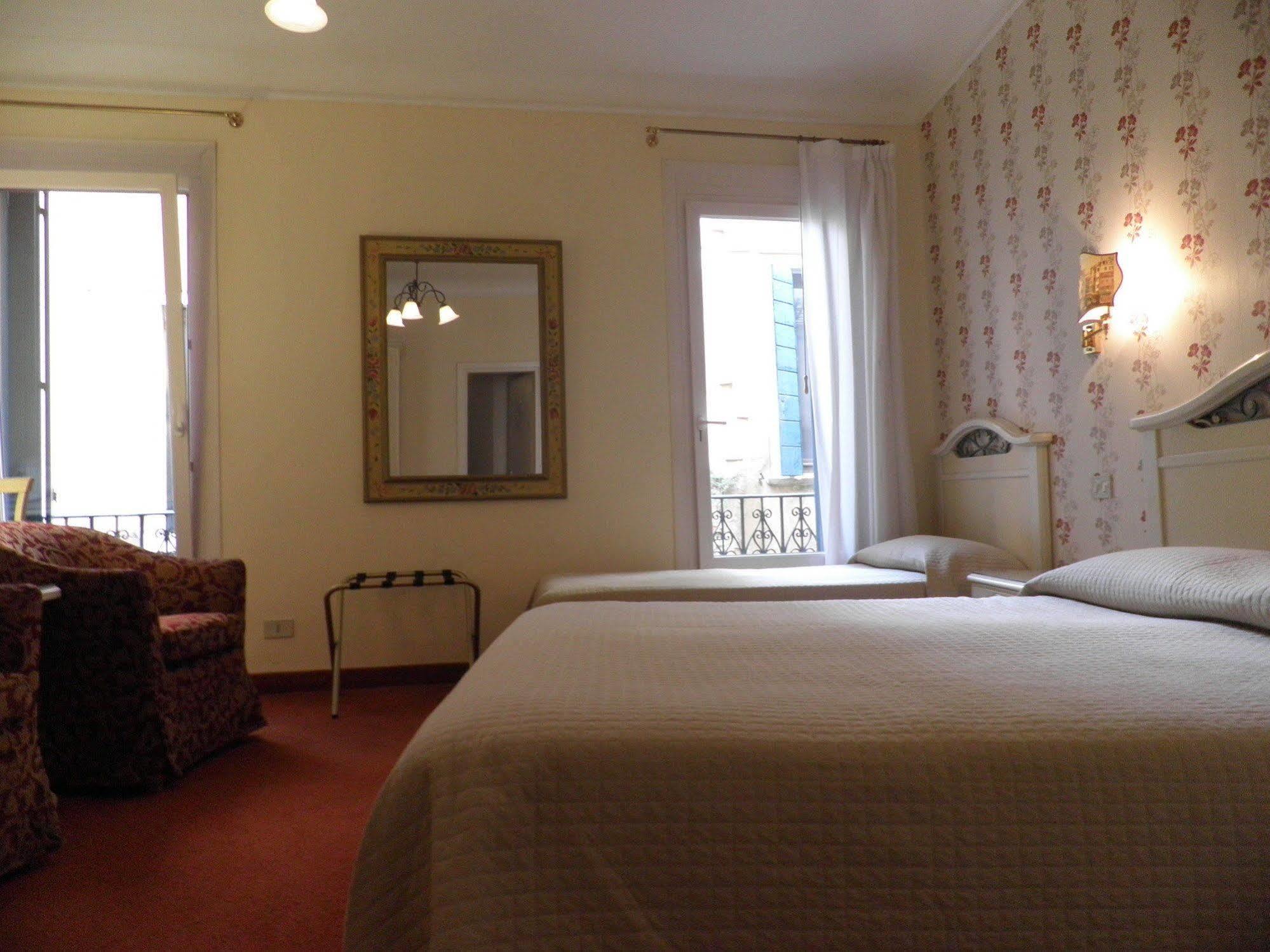 Al Campaniel Bed and breakfast 2*