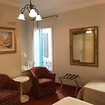 Al Campaniel Bed And Breakfast